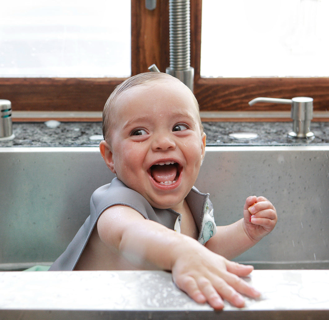 Warm Heart™ Bath Bib